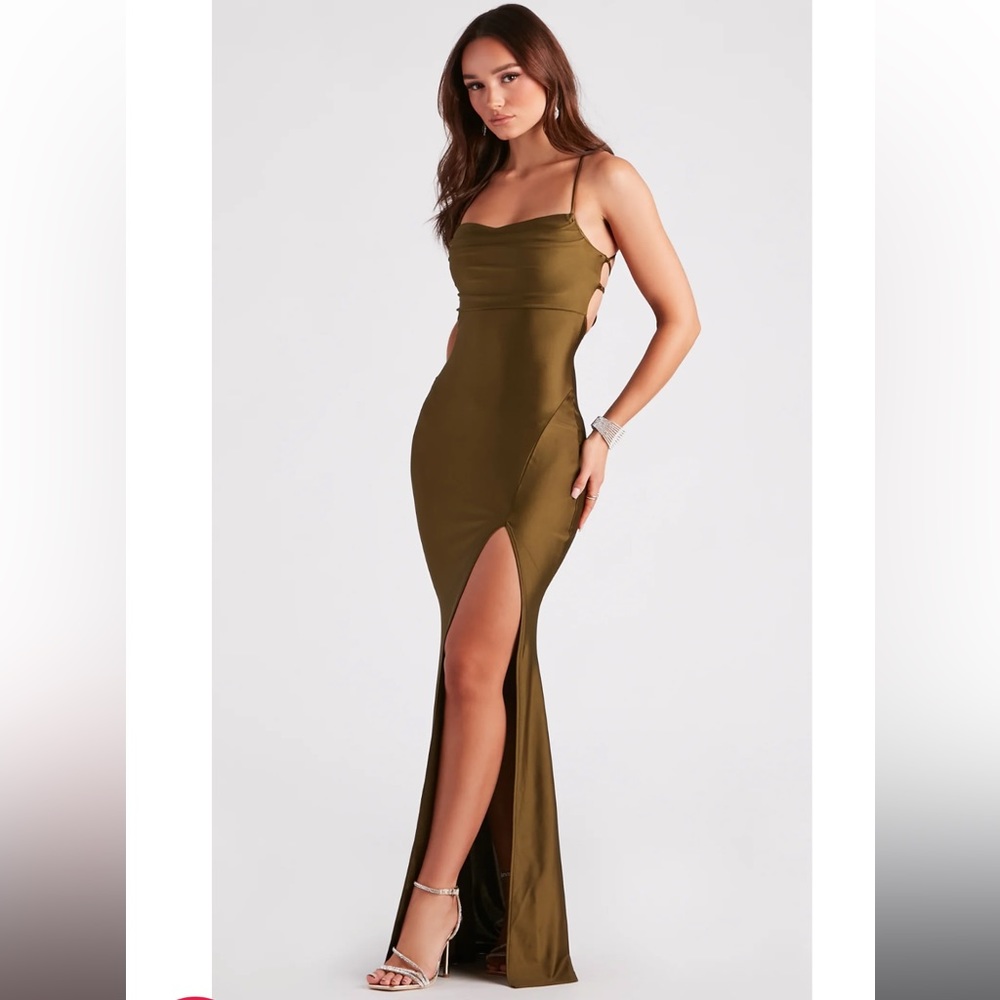 PROM Windsor DELIA Formal Cowl Neck Long Dress